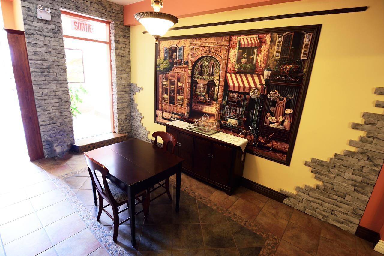 Auberge Le St-Georges Chicoutimi 외부 사진